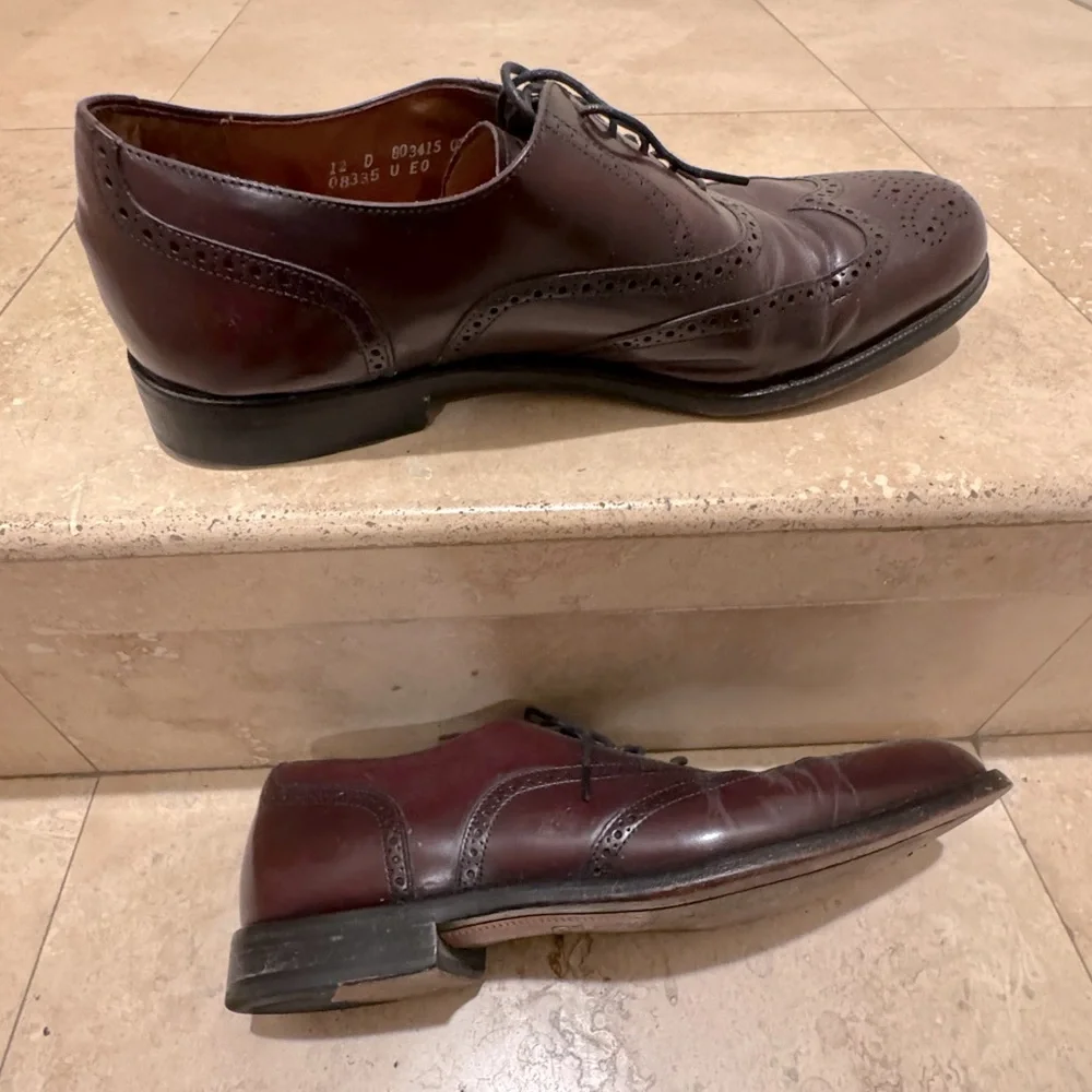 Cole Haan Oxford men’s shoes sz 12D